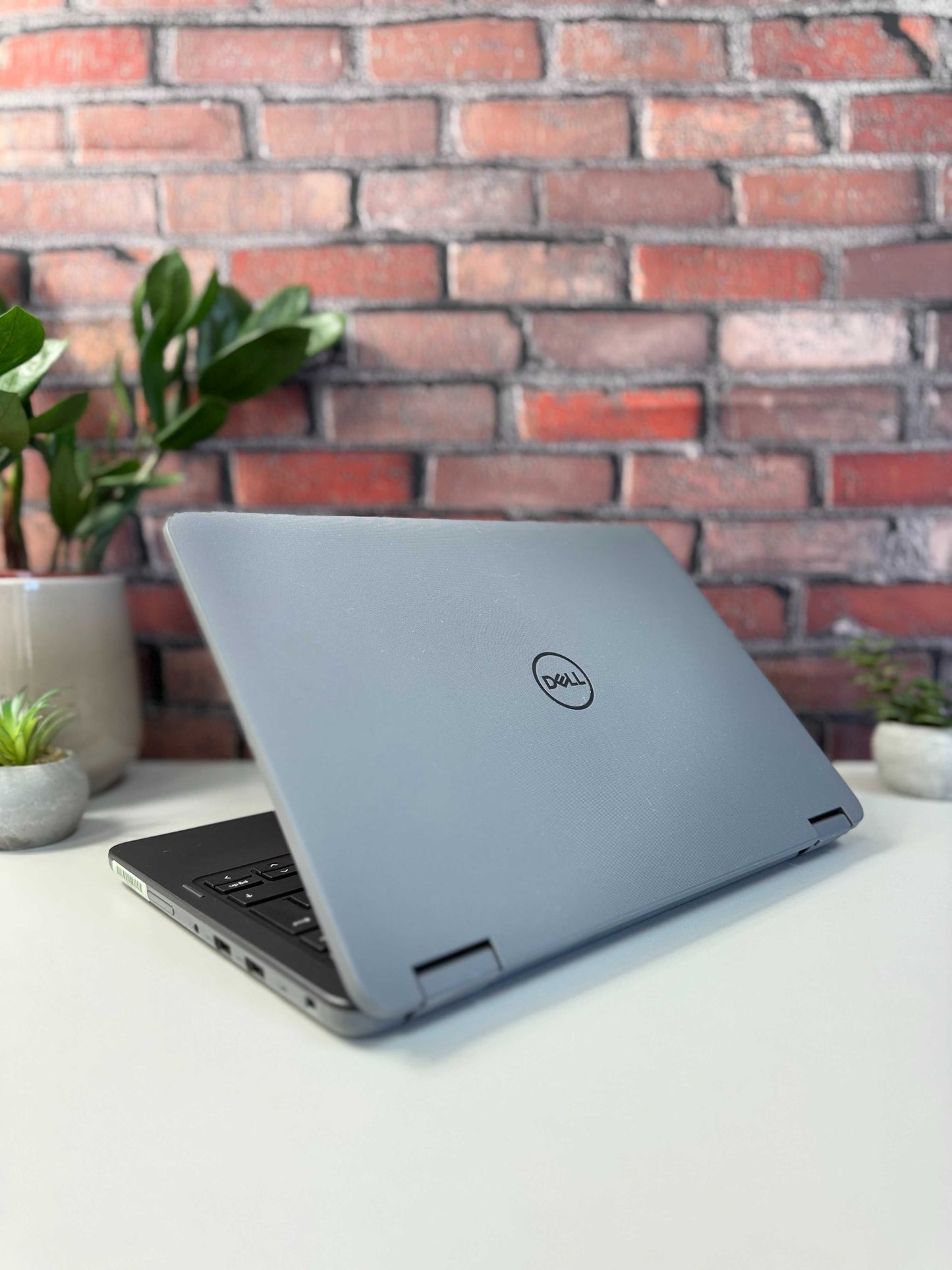 Dell Latitude 3120
